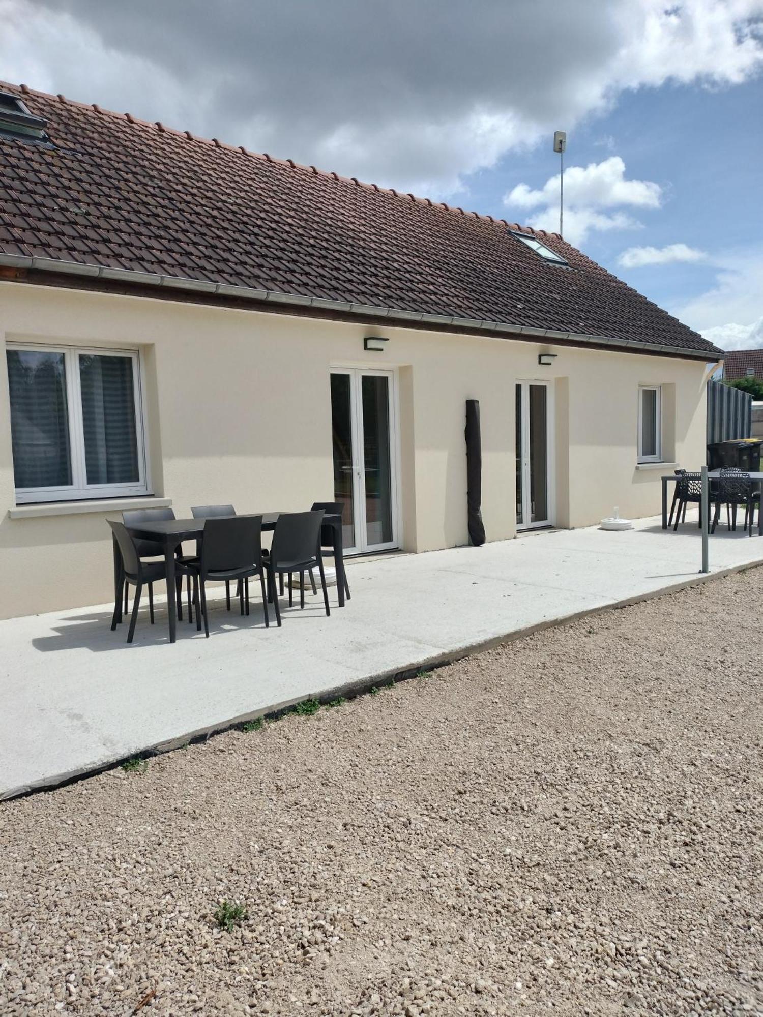 Maison - Log 1 - Dry Exterior photo