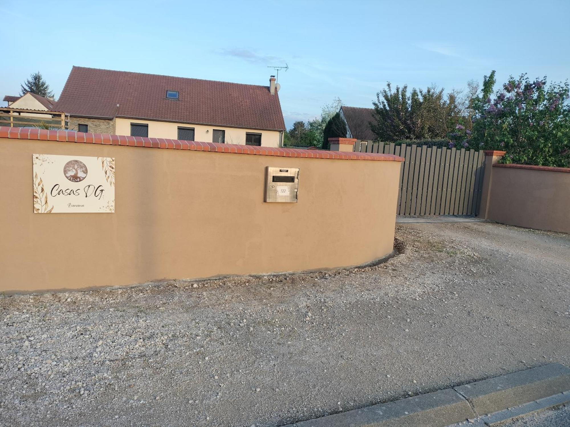 Maison - Log 1 - Dry Exterior photo